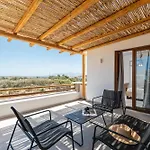 Naxos Beachwalk Plaka Villa *