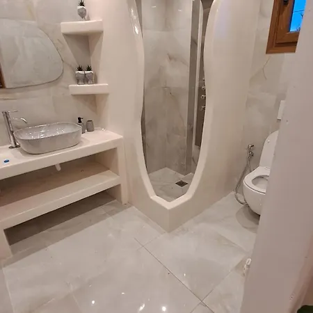 Naxos Beachwalk Plaka Villa *