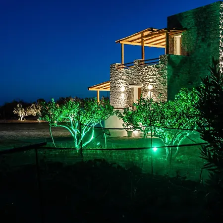 Naxos Beachwalk Plaka Maragkas