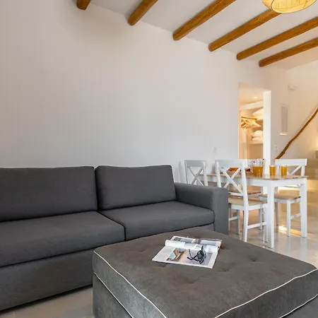 Naxos Beachwalk Plaka