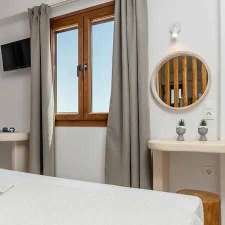 Naxos Beachwalk Plaka *